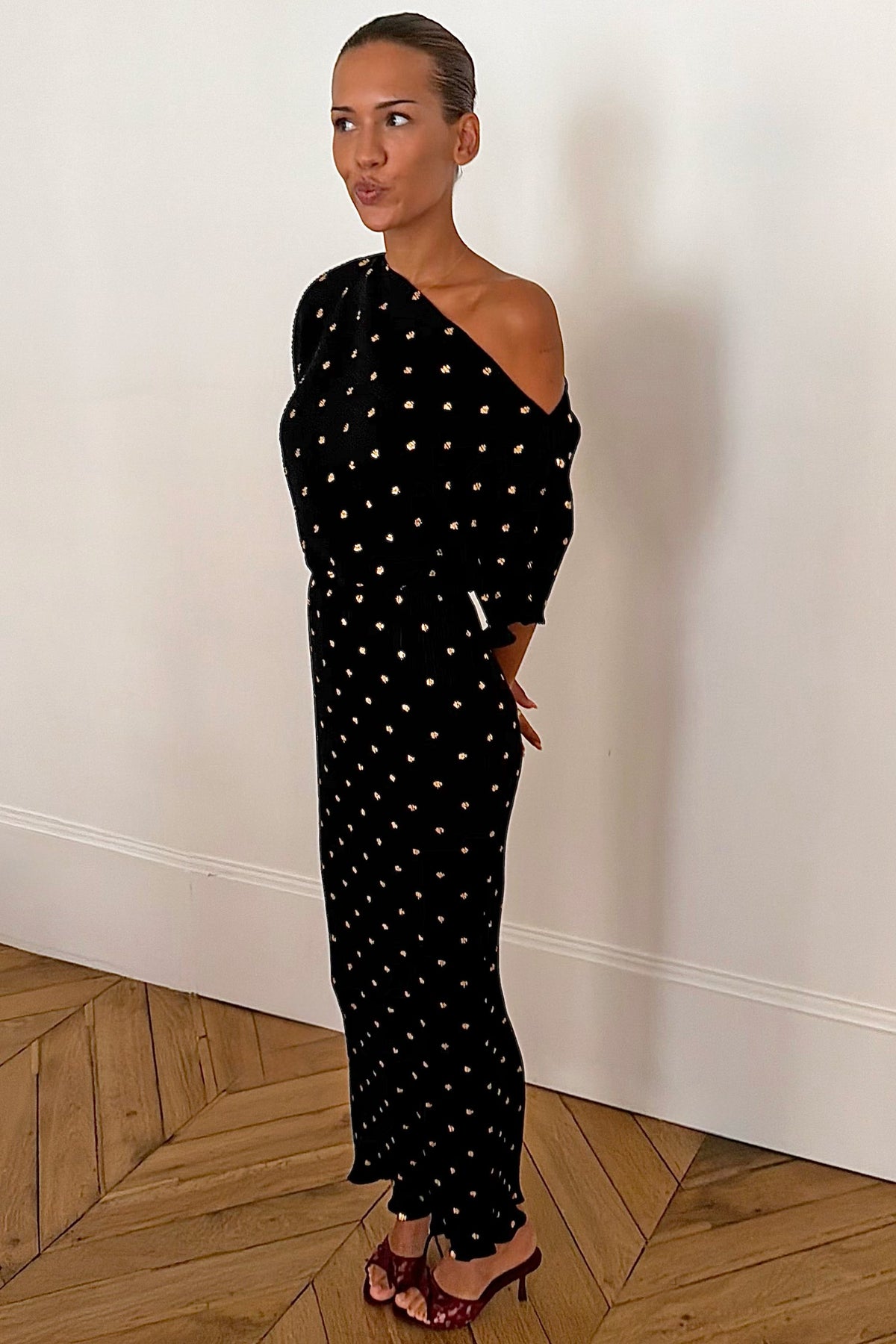 Black Tilly Gold Fleck Plissé Dress | Never Fully Dressed Trending